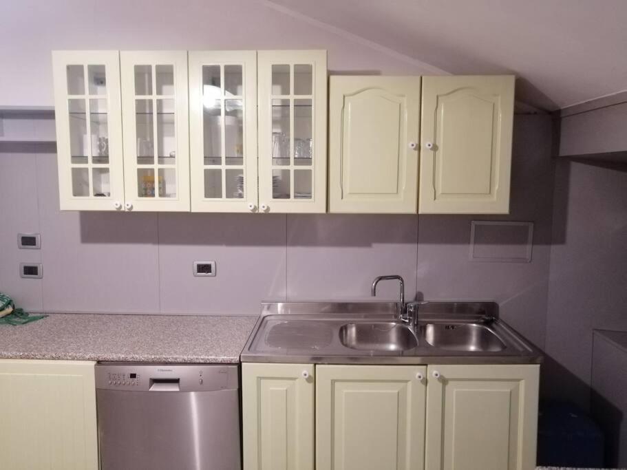 Spacious Attic Apartment Kandler Trieste Ngoại thất bức ảnh